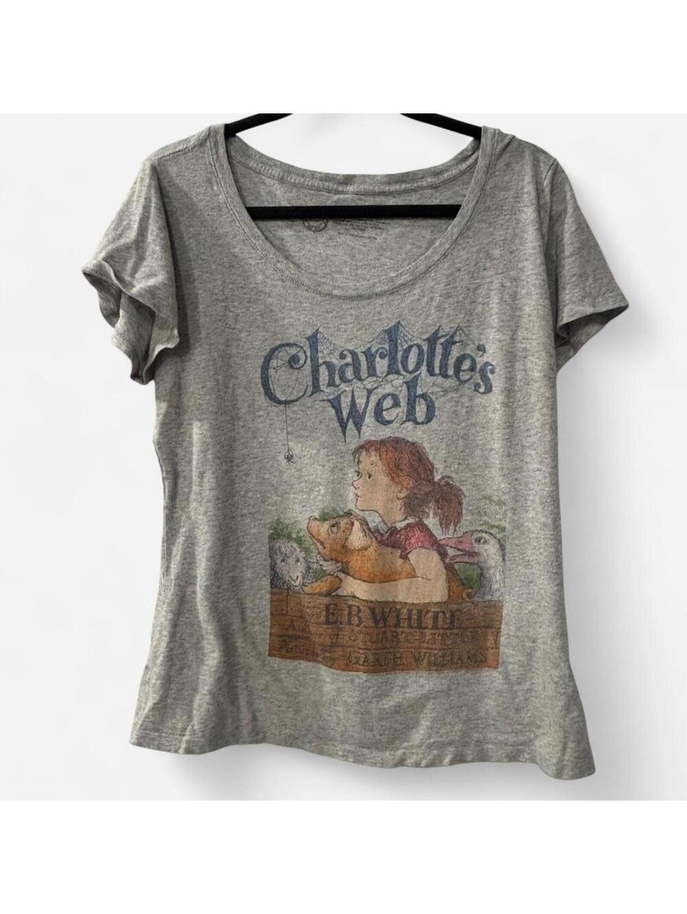 Charlotte’s Web graphic t-shirt size M